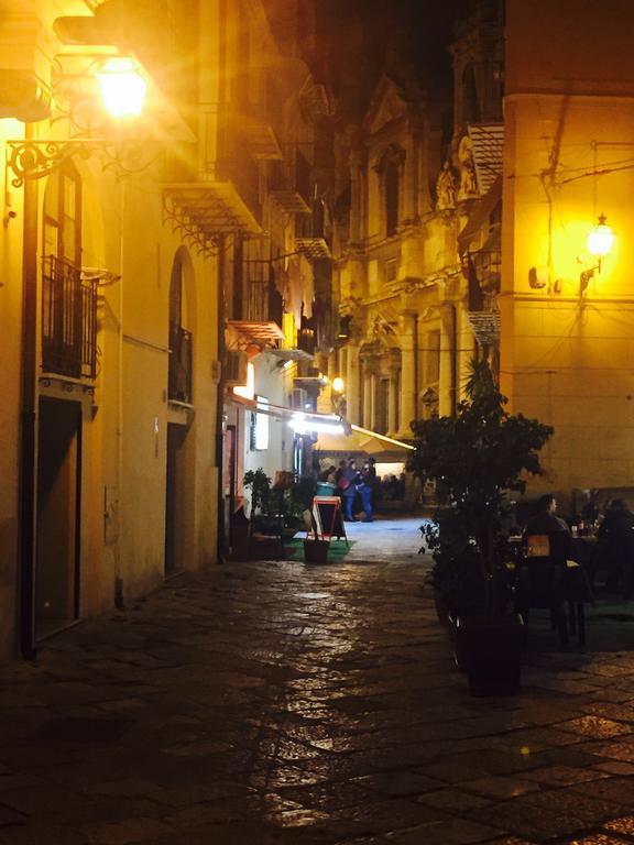 Appartamentino Al Massimo Palermo Exterior foto